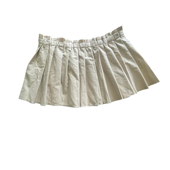 Divided Beige Pleated Mini Skirt with Elastic Waistband Size:XL - Picture 1 of 4
